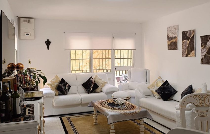 R5427064-Apartment-For-Sale-Marbella-Ground-Floor-Apartment-3-Beds-92-Built