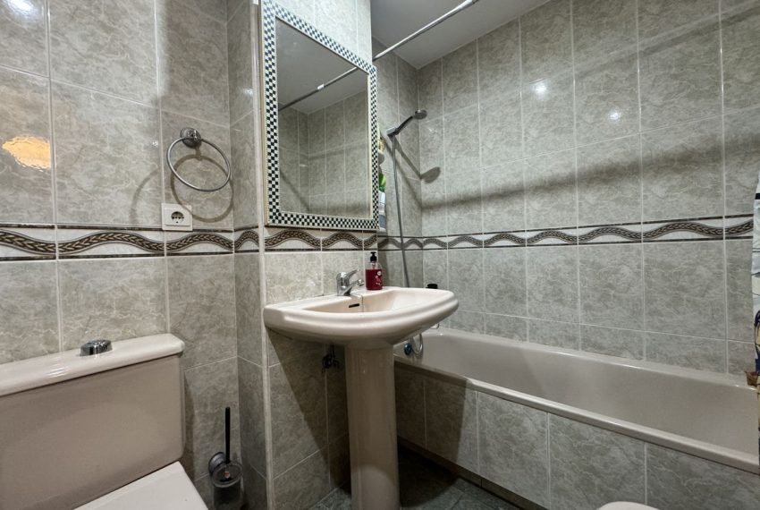 R5427229-Apartment-For-Sale-Estepona-Ground-Floor-Apartment-3-Beds-81-Built-16