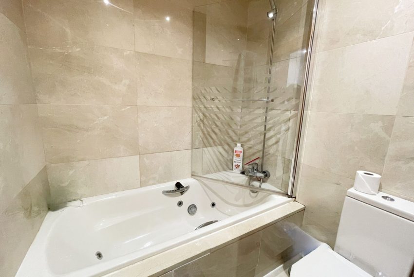 R5427274-House-For-Sale-Estepona-Semi-Detached-House-3-Beds-204-Built-14