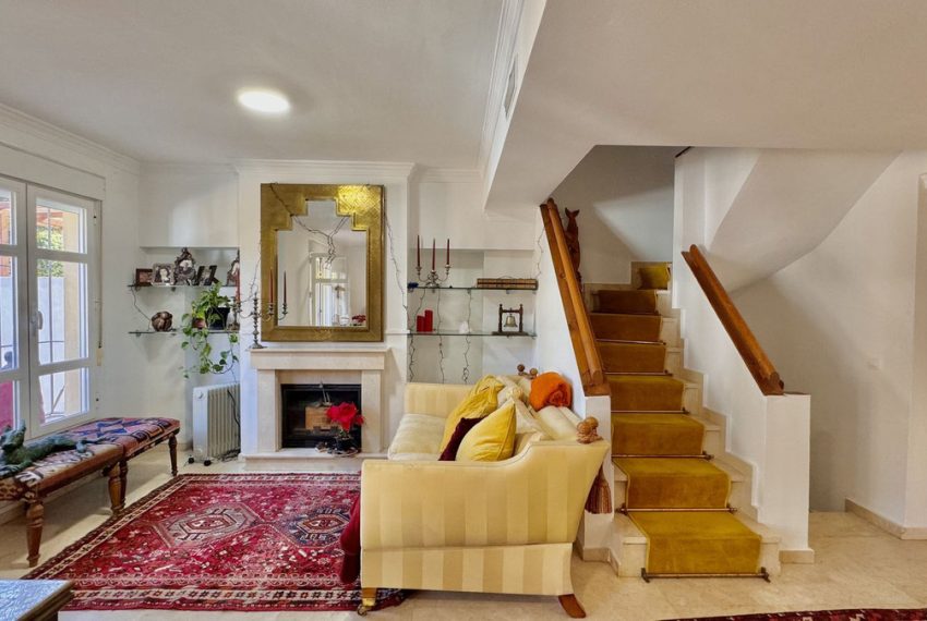 R4647184-House-For-Sale-Puerto-Banus-Townhouse-4-Beds-232-Built-1