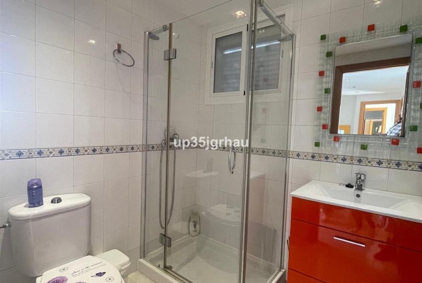 R4921822-Apartment-For-Sale-Estepona-Penthouse-4-Beds-155-Built-11