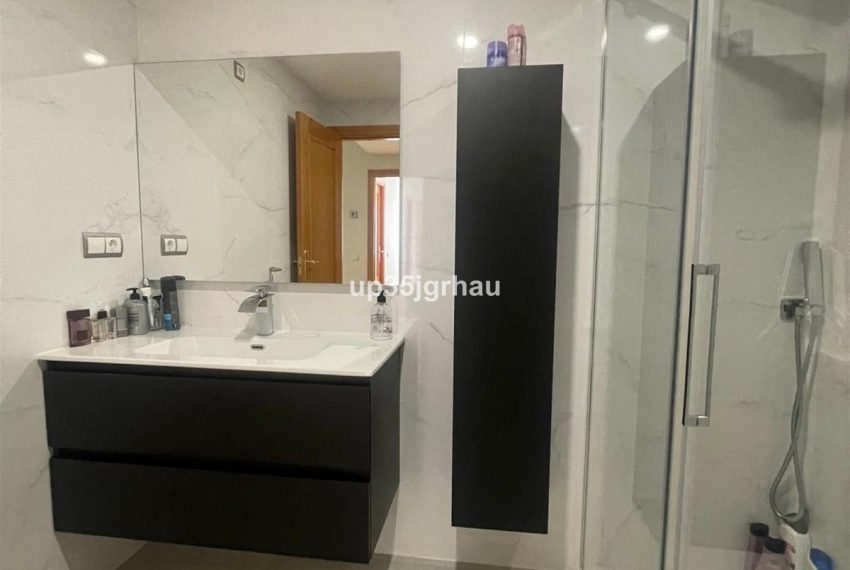 R4921822-Apartment-For-Sale-Estepona-Penthouse-4-Beds-155-Built-14