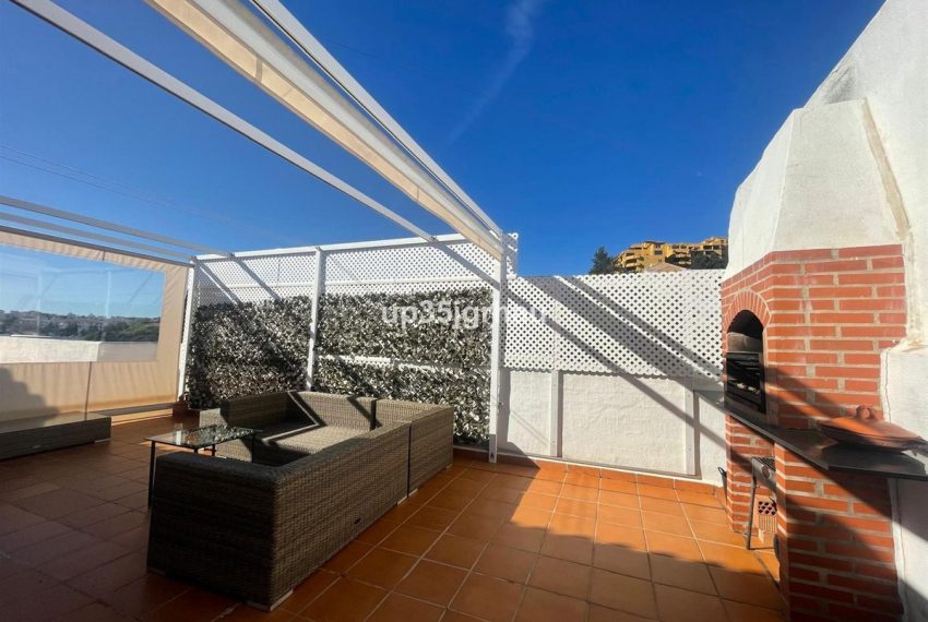 R4921822-Apartment-For-Sale-Estepona-Penthouse-4-Beds-155-Built-5