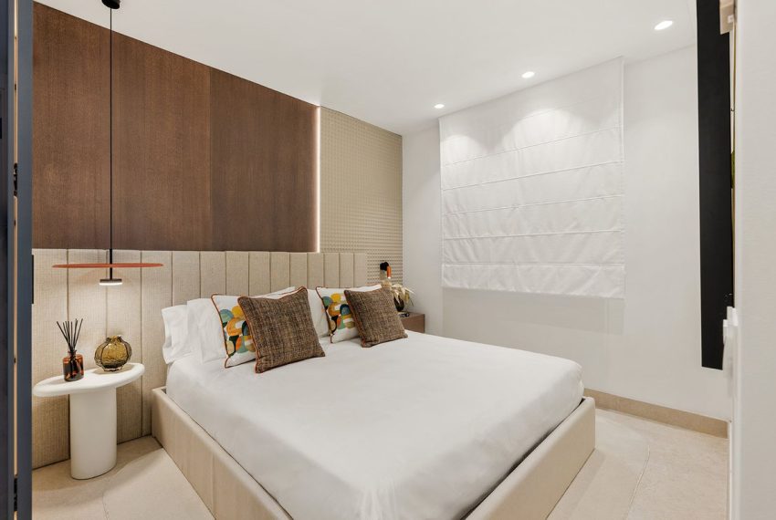 R5147947-Apartment-For-Sale-New-Golden-Mile-Middle-Floor-Apartment-3-Beds-130-Built-11