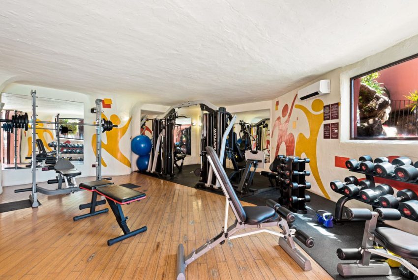 R5147947-Apartment-For-Sale-New-Golden-Mile-Middle-Floor-Apartment-3-Beds-130-Built-15