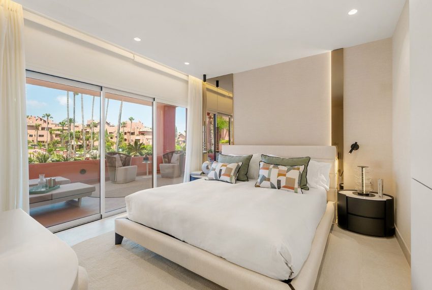 R5147947-Apartment-For-Sale-New-Golden-Mile-Middle-Floor-Apartment-3-Beds-130-Built-7