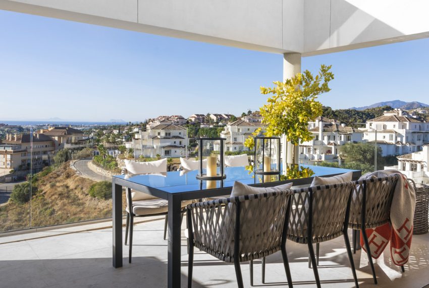 R5181625-Apartment-For-Sale-Nueva-Andalucia-Penthouse-Duplex-3-Beds-155-Built-1