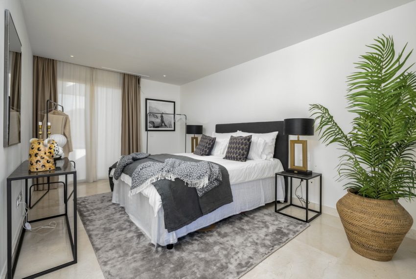 R5181625-Apartment-For-Sale-Nueva-Andalucia-Penthouse-Duplex-3-Beds-155-Built-10