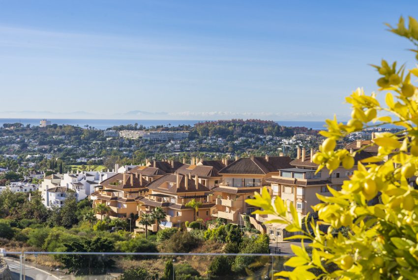 R5181625-Apartment-For-Sale-Nueva-Andalucia-Penthouse-Duplex-3-Beds-155-Built-19