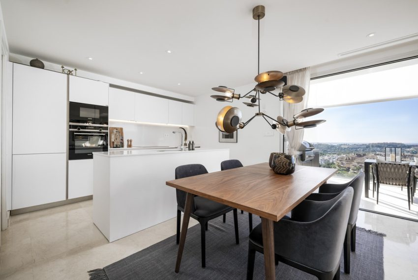 R5181625-Apartment-For-Sale-Nueva-Andalucia-Penthouse-Duplex-3-Beds-155-Built-3