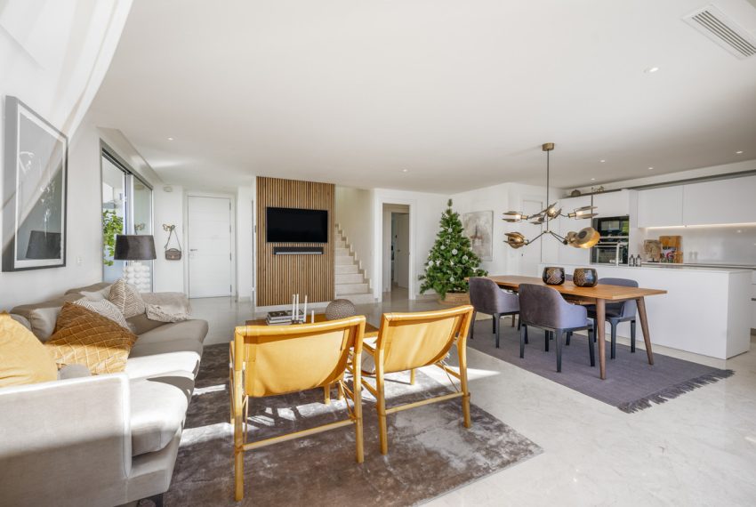 R5181625-Apartment-For-Sale-Nueva-Andalucia-Penthouse-Duplex-3-Beds-155-Built-6