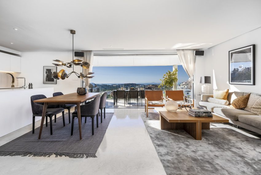 R5181625-Apartment-For-Sale-Nueva-Andalucia-Penthouse-Duplex-3-Beds-155-Built