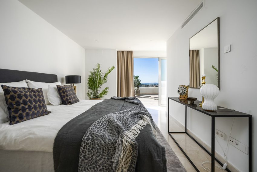 R5181625-Apartment-For-Sale-Nueva-Andalucia-Penthouse-Duplex-3-Beds-155-Built-9