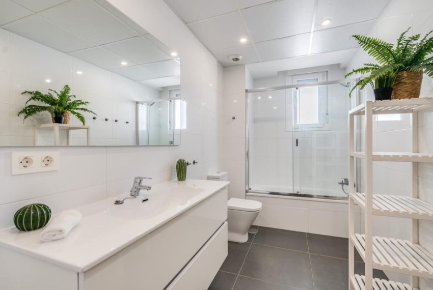 R5212135-Apartment-For-Sale-La-Campana-Middle-Floor-Apartment-3-Beds-150-Built-8