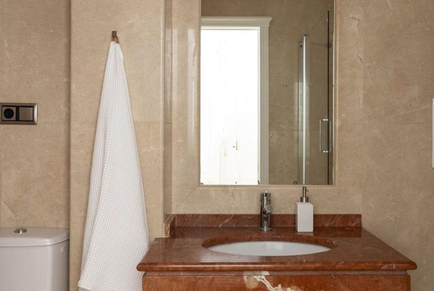R5227390-Apartment-For-Sale-Marbella-Ground-Floor-Apartment-2-Beds-157-Built-17