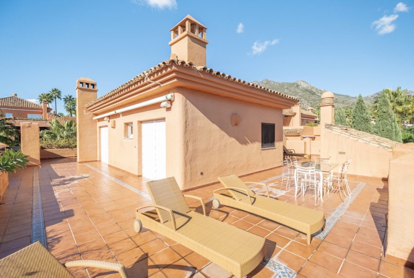 R5236798-Apartment-For-Sale-The-Golden-Mile-Penthouse-3-Beds-241-Built-17