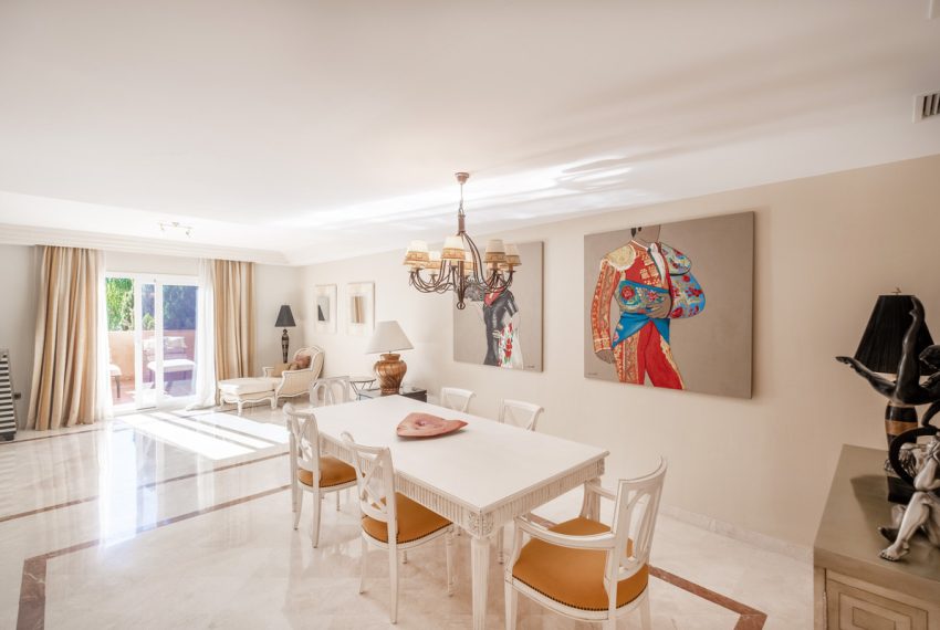 R5236798-Apartment-For-Sale-The-Golden-Mile-Penthouse-3-Beds-241-Built-6