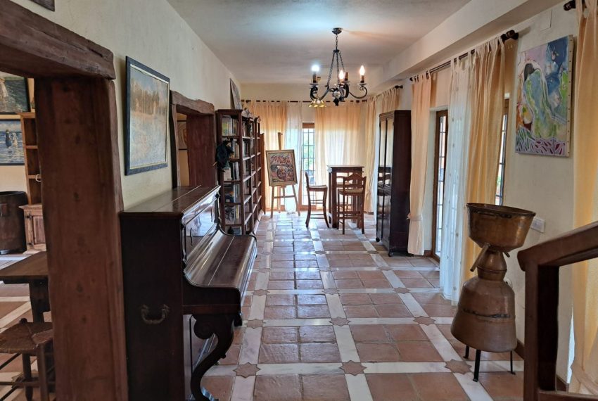 R5237641-House-For-Sale-Mijas-Finca-Cortijo-4-Beds-259-Built-13