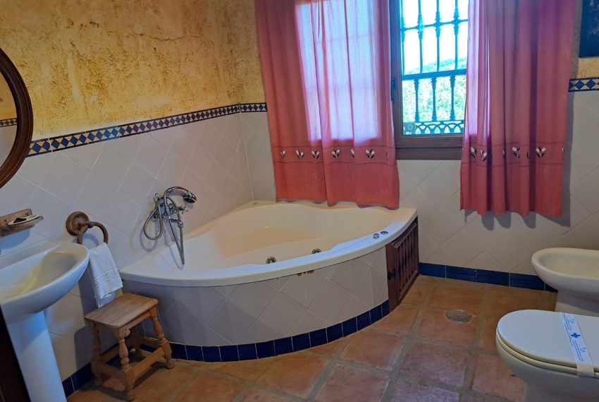 R5237641-House-For-Sale-Mijas-Finca-Cortijo-4-Beds-259-Built-19