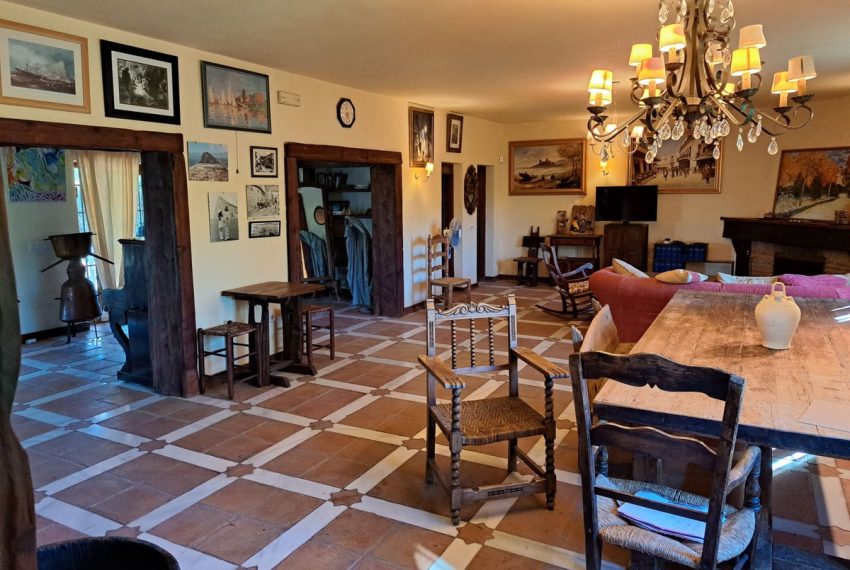 R5237641-House-For-Sale-Mijas-Finca-Cortijo-4-Beds-259-Built-2