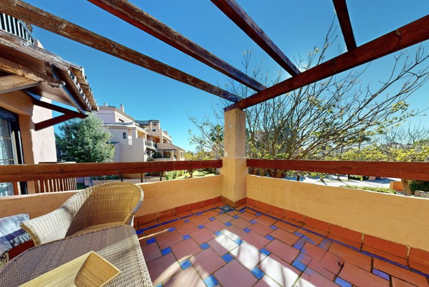 R5272672-Apartment-For-Sale-Hacienda-del-Sol-Middle-Floor-Apartment-4-Beds-209-Built-1