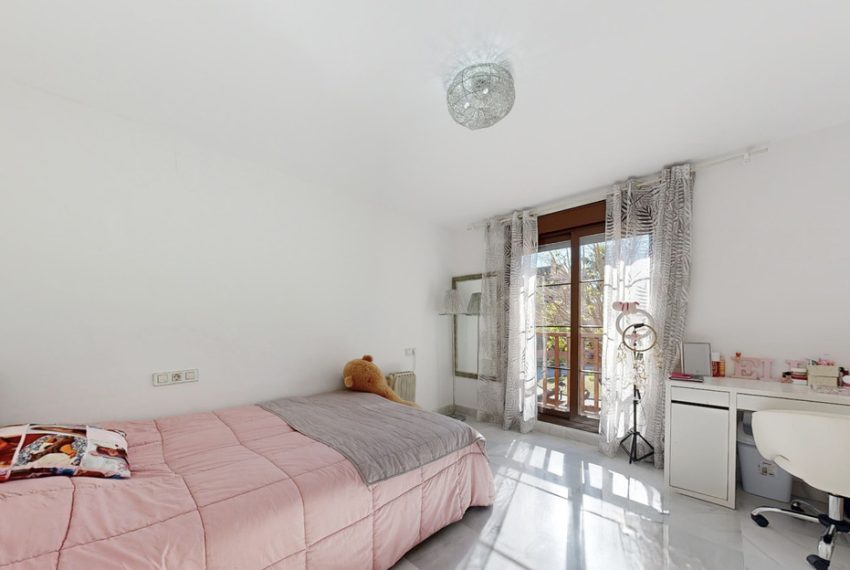 R5272672-Apartment-For-Sale-Hacienda-del-Sol-Middle-Floor-Apartment-4-Beds-209-Built-15