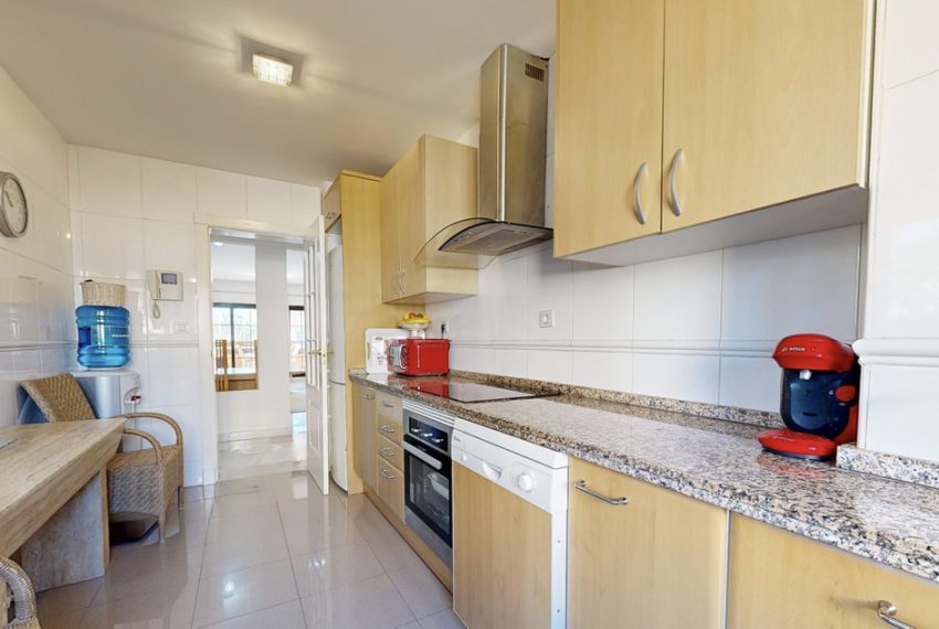 R5272672-Apartment-For-Sale-Hacienda-del-Sol-Middle-Floor-Apartment-4-Beds-209-Built-9