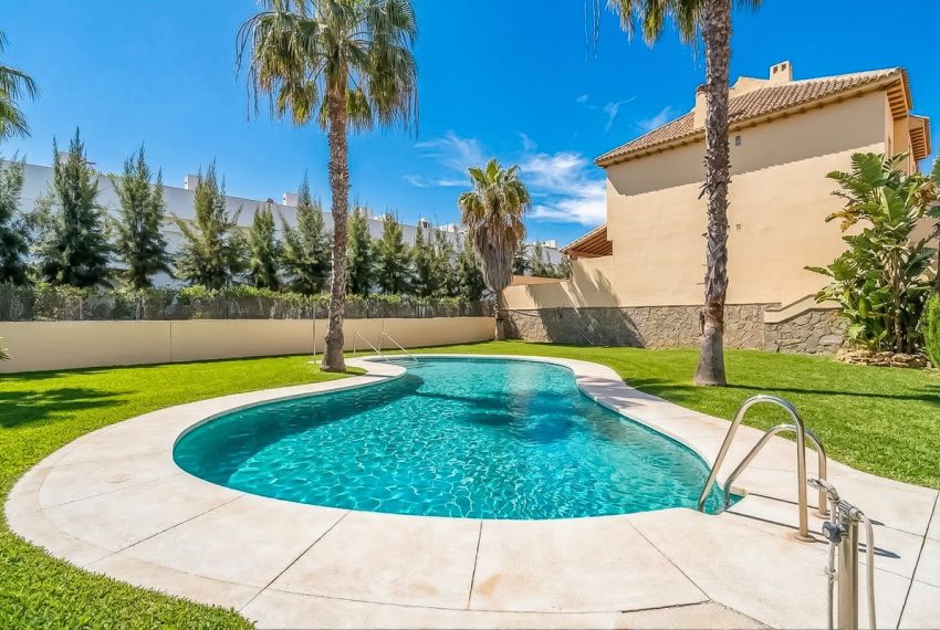 R5333194-House-For-Sale-Calahonda-Townhouse-4-Beds-259-Built-1