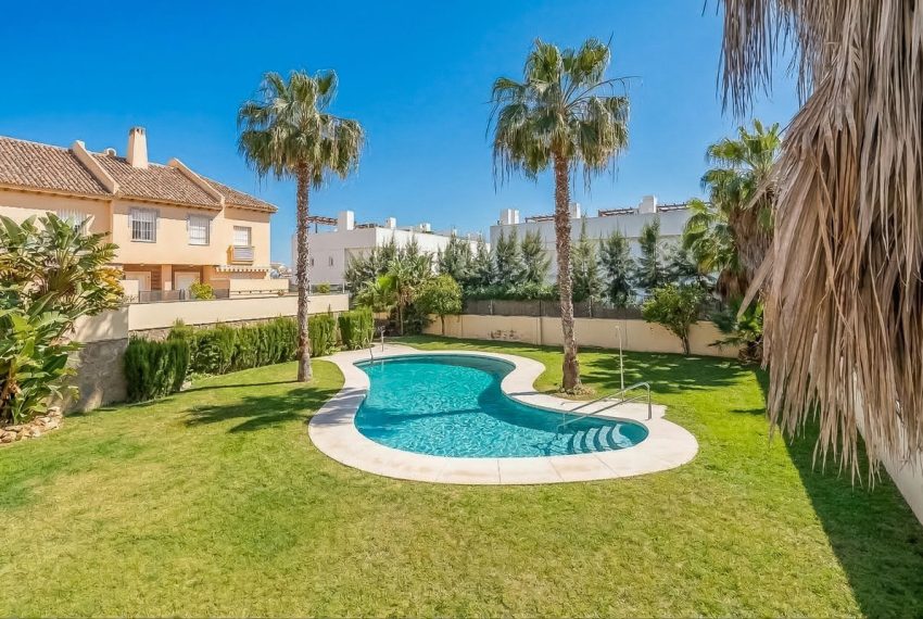 R5333194-House-For-Sale-Calahonda-Townhouse-4-Beds-259-Built-2