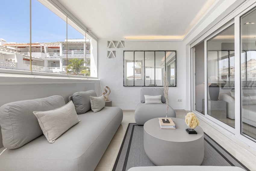 R5346838-Apartment-For-Sale-The-Golden-Mile-Middle-Floor-Apartment-2-Beds-110-Built-12