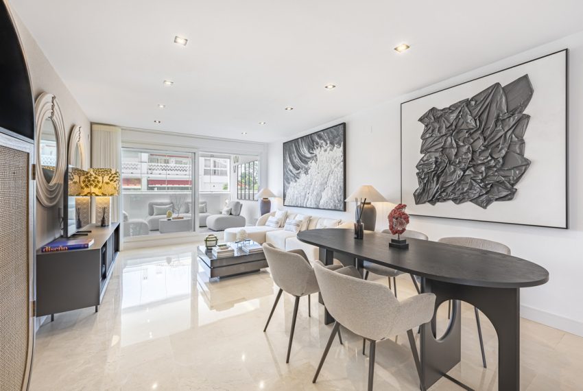 R5346838-Apartment-For-Sale-The-Golden-Mile-Middle-Floor-Apartment-2-Beds-110-Built-13