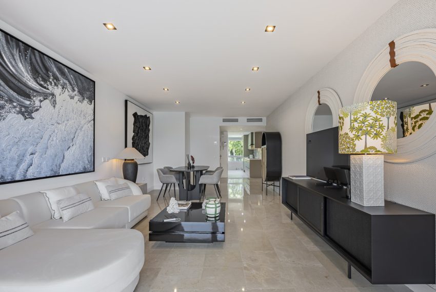 R5346838-Apartment-For-Sale-The-Golden-Mile-Middle-Floor-Apartment-2-Beds-110-Built-15