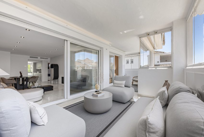 R5346838-Apartment-For-Sale-The-Golden-Mile-Middle-Floor-Apartment-2-Beds-110-Built-4