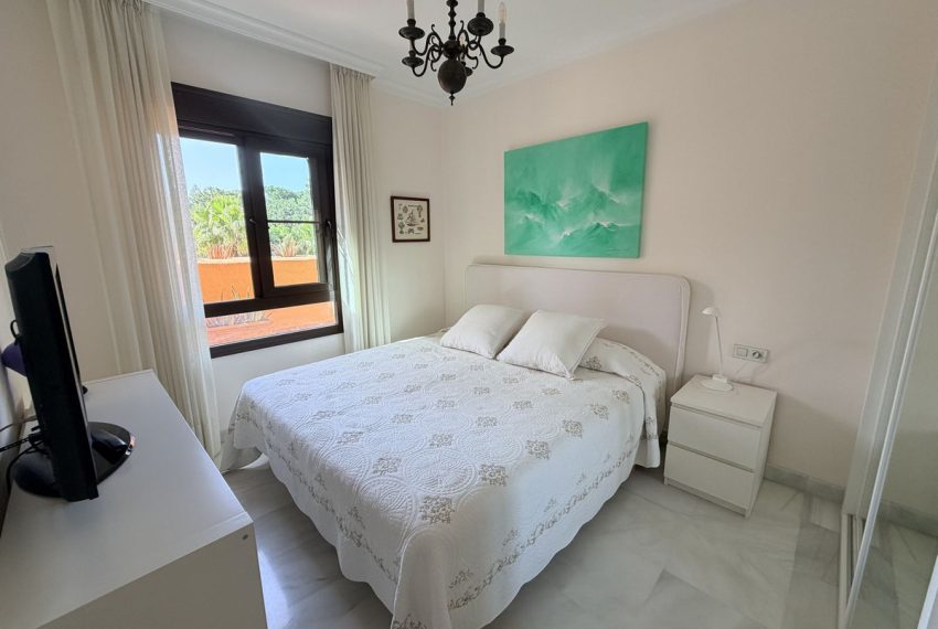 R5365111-Apartment-For-Sale-Hacienda-del-Sol-Penthouse-Duplex-4-Beds-203-Built-10