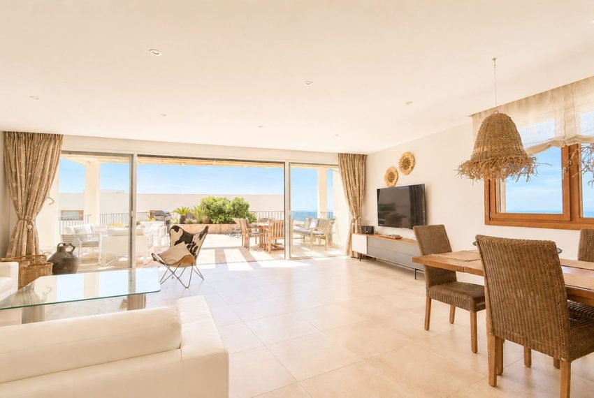 R5377378-Apartment-For-Sale-Altos-de-los-Monteros-Penthouse-3-Beds-186-Built-4