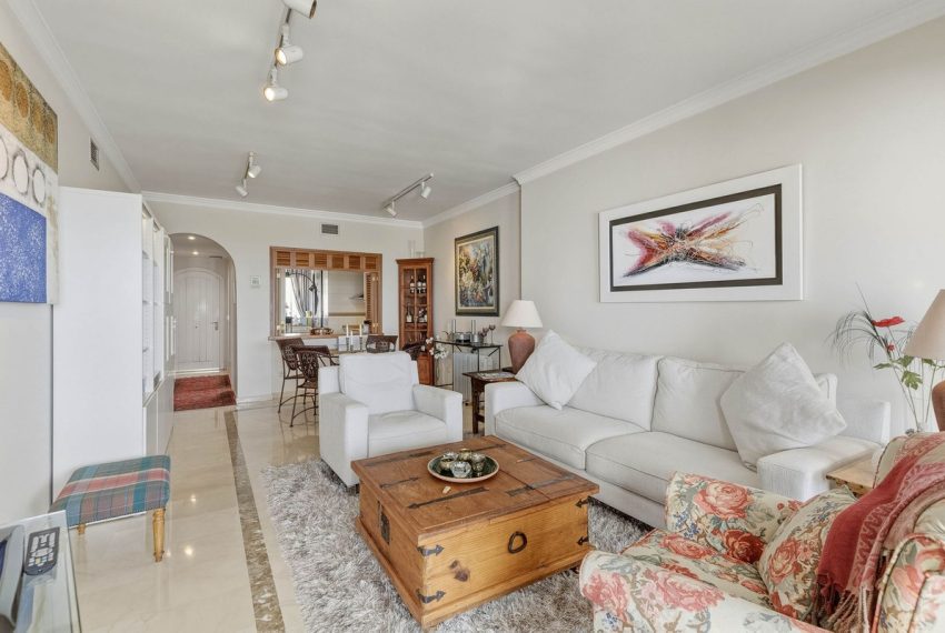 R5379073-Apartment-For-Sale-Los-Arqueros-Penthouse-2-Beds-110-Built-4