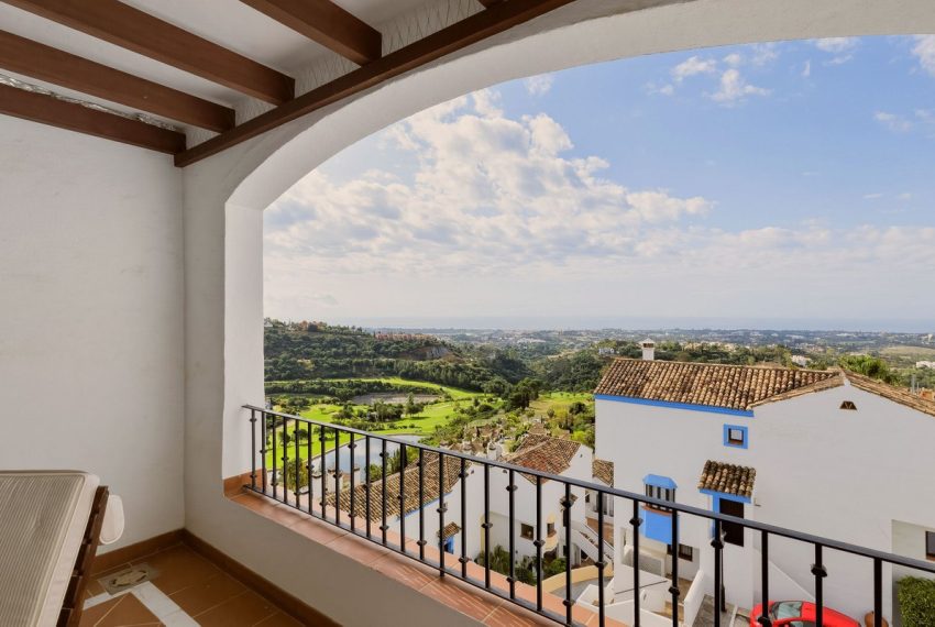 R5379073-Apartment-For-Sale-Los-Arqueros-Penthouse-2-Beds-110-Built