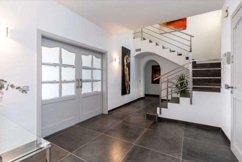 R5384212-House-For-Sale-Marbella-Detached-Villa-6-Beds-515-Built-2