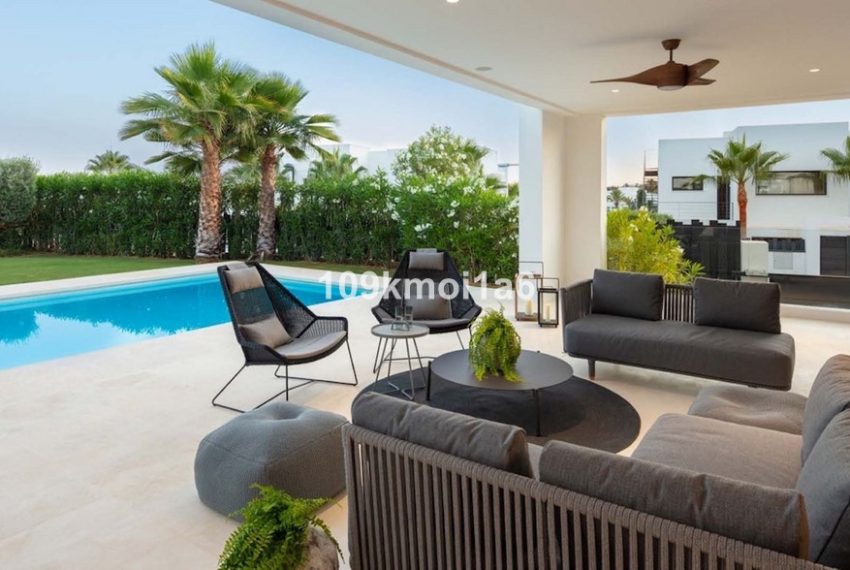 R5387074-House-For-Sale-Nueva-Andalucia-Detached-Villa-5-Beds-486-Built-5