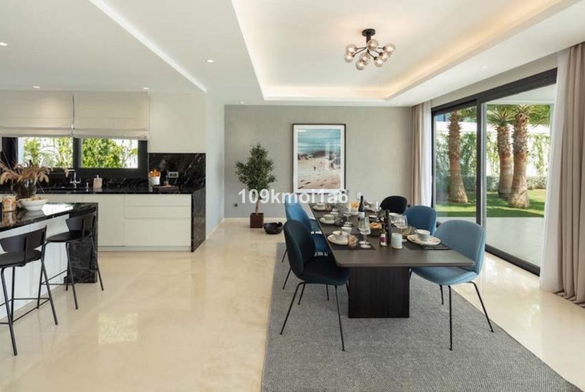 R5387074-House-For-Sale-Nueva-Andalucia-Detached-Villa-5-Beds-486-Built-7