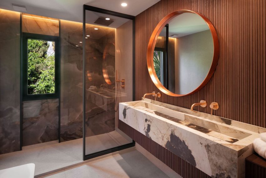 R5393245-Apartment-For-Sale-The-Golden-Mile-Penthouse-4-Beds-230-Built-3