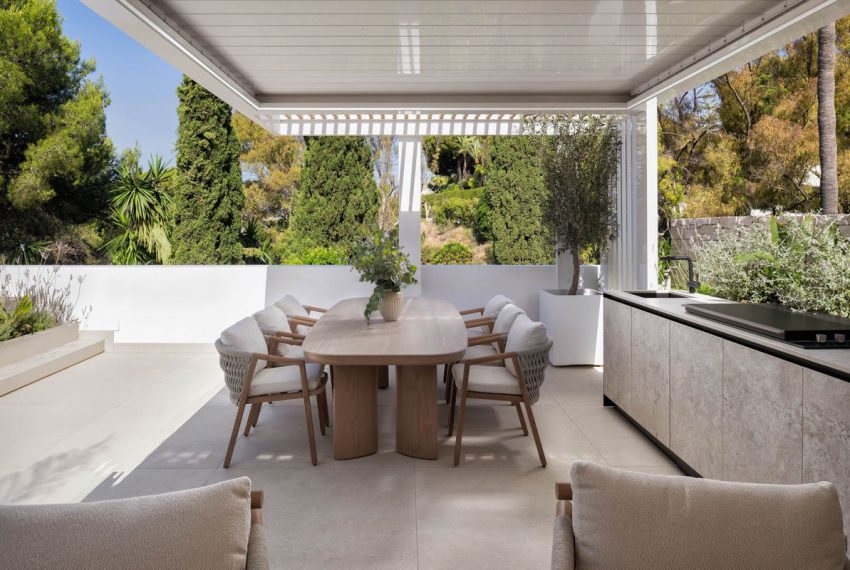 R5393245-Apartment-For-Sale-The-Golden-Mile-Penthouse-4-Beds-230-Built-6