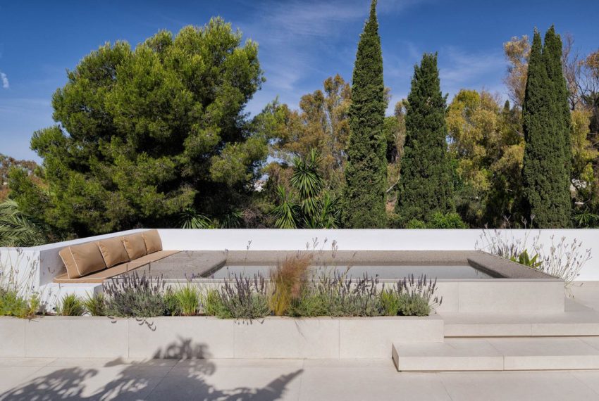 R5393245-Apartment-For-Sale-The-Golden-Mile-Penthouse-4-Beds-230-Built-7