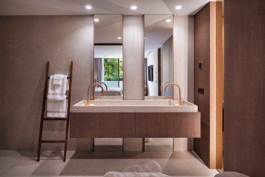 R5393245-Apartment-For-Sale-The-Golden-Mile-Penthouse-4-Beds-230-Built-9