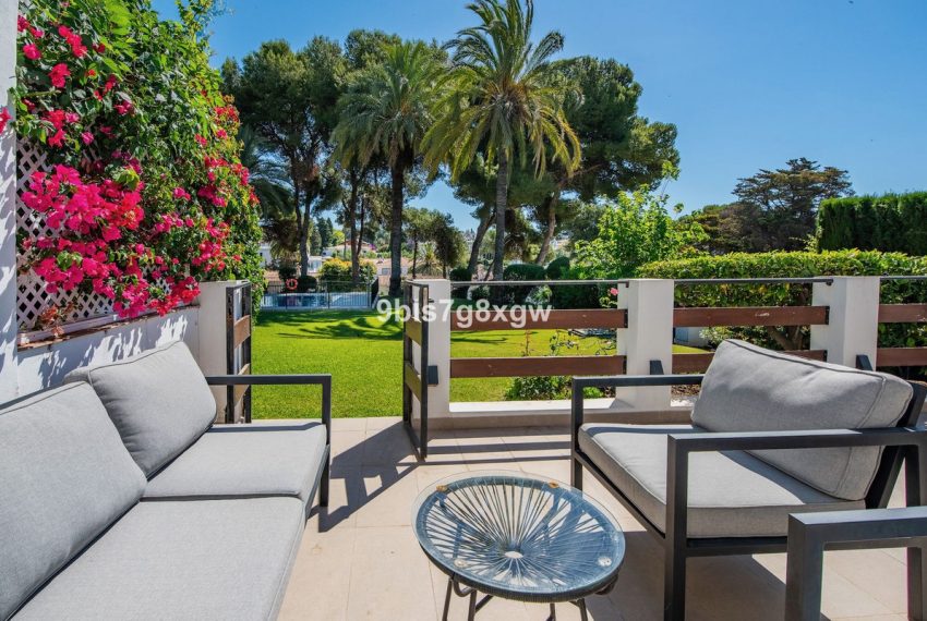 R5399758-Apartment-For-Sale-Nueva-Andalucia-Ground-Floor-Apartment-2-Beds-65-Built-4