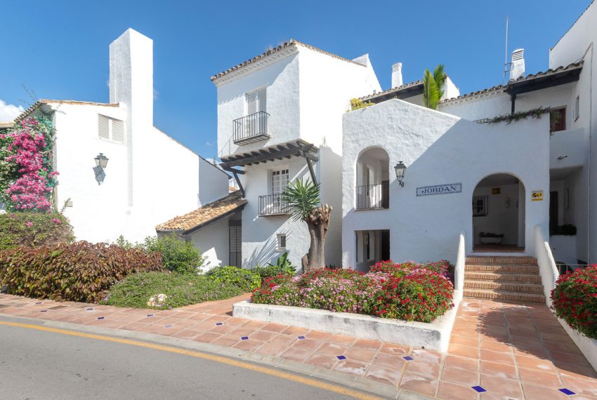 R5400331-Apartment-For-Sale-The-Golden-Mile-Middle-Floor-Apartment-2-Beds-150-Built-1