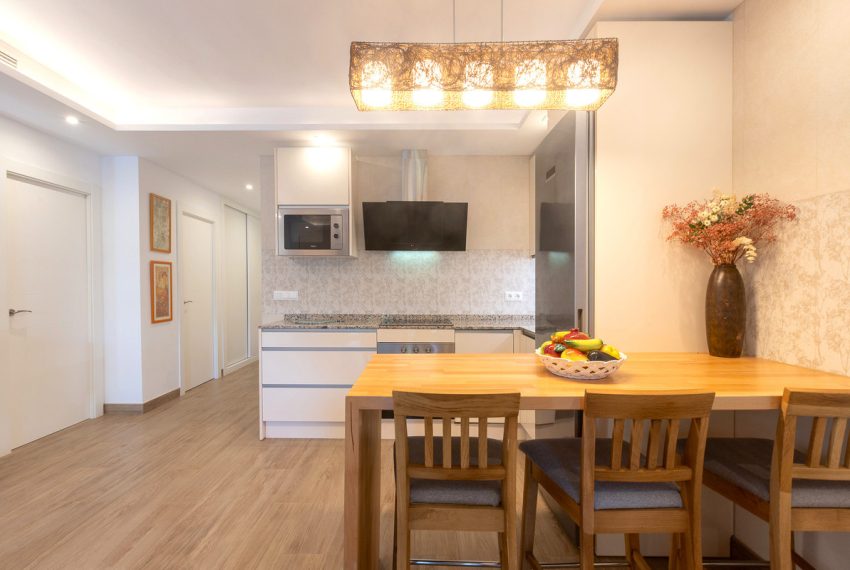 R5400331-Apartment-For-Sale-The-Golden-Mile-Middle-Floor-Apartment-2-Beds-150-Built-5