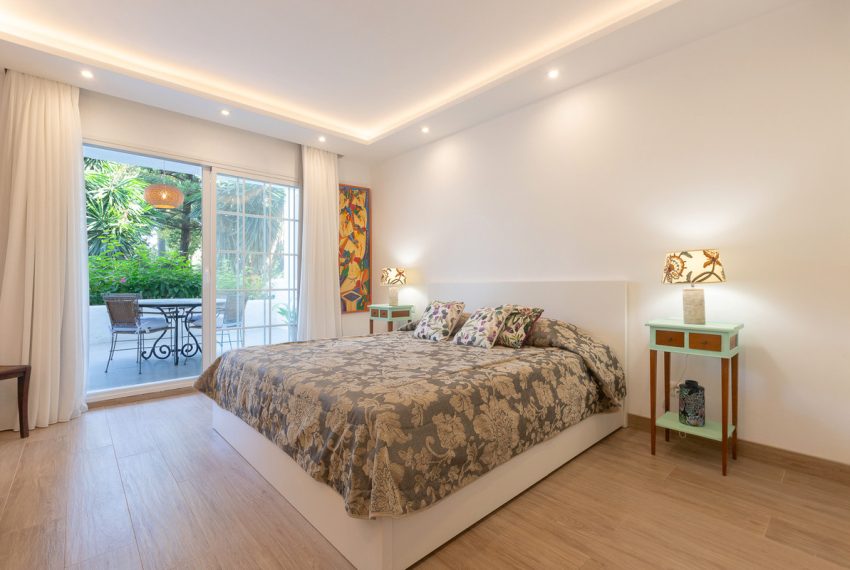 R5400331-Apartment-For-Sale-The-Golden-Mile-Middle-Floor-Apartment-2-Beds-150-Built-7