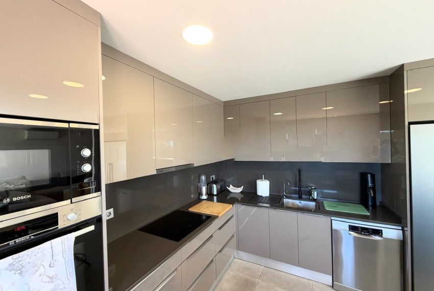 R5401108-Apartment-For-Sale-Benahavis-Penthouse-2-Beds-98-Built-11