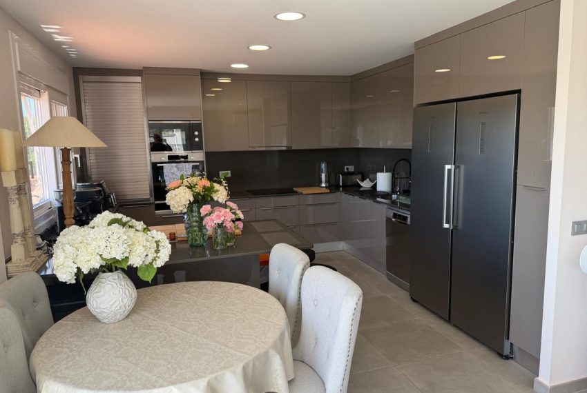 R5401108-Apartment-For-Sale-Benahavis-Penthouse-2-Beds-98-Built-18